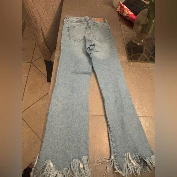 Zara Size 2 Bundle Jeans Traruc Denim Wear/ Straight High Rise - Picture 1 of 10